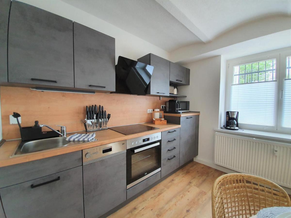 Pb Ferienwohnungen - Fewo 1 - Stilvoll Eingerichtetes Apartment Im Herzen Senftenbergs Экстерьер фото