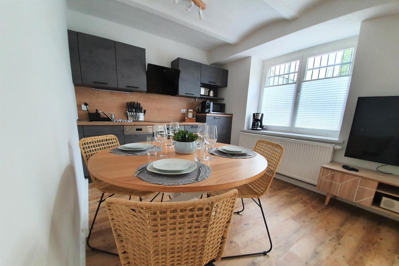 Pb Ferienwohnungen - Fewo 1 - Stilvoll Eingerichtetes Apartment Im Herzen Senftenbergs Экстерьер фото
